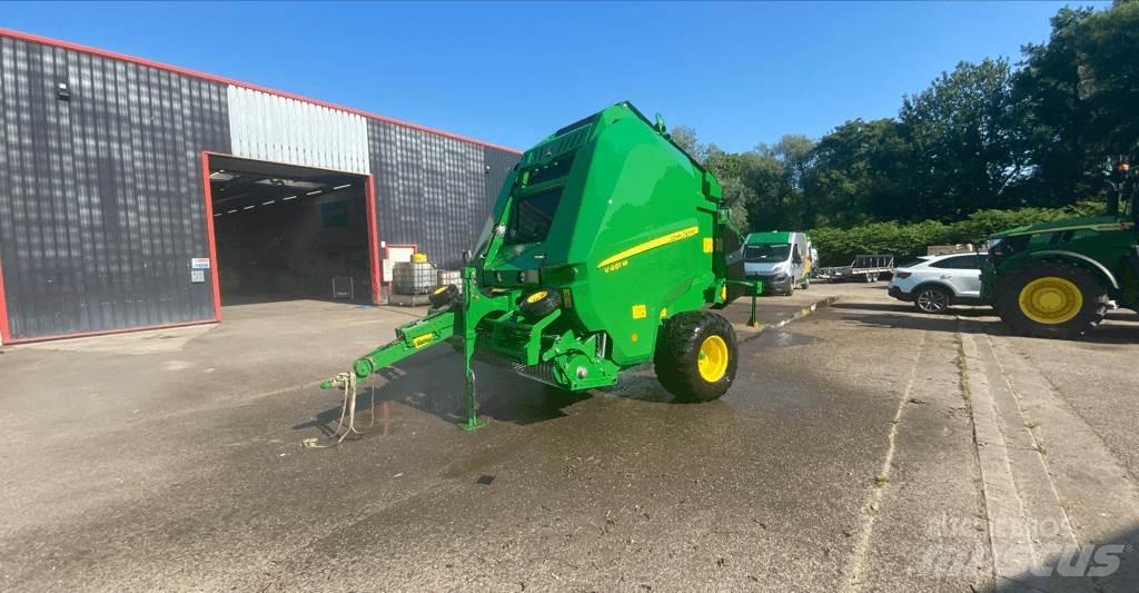 John Deere V461M Ritinių presai