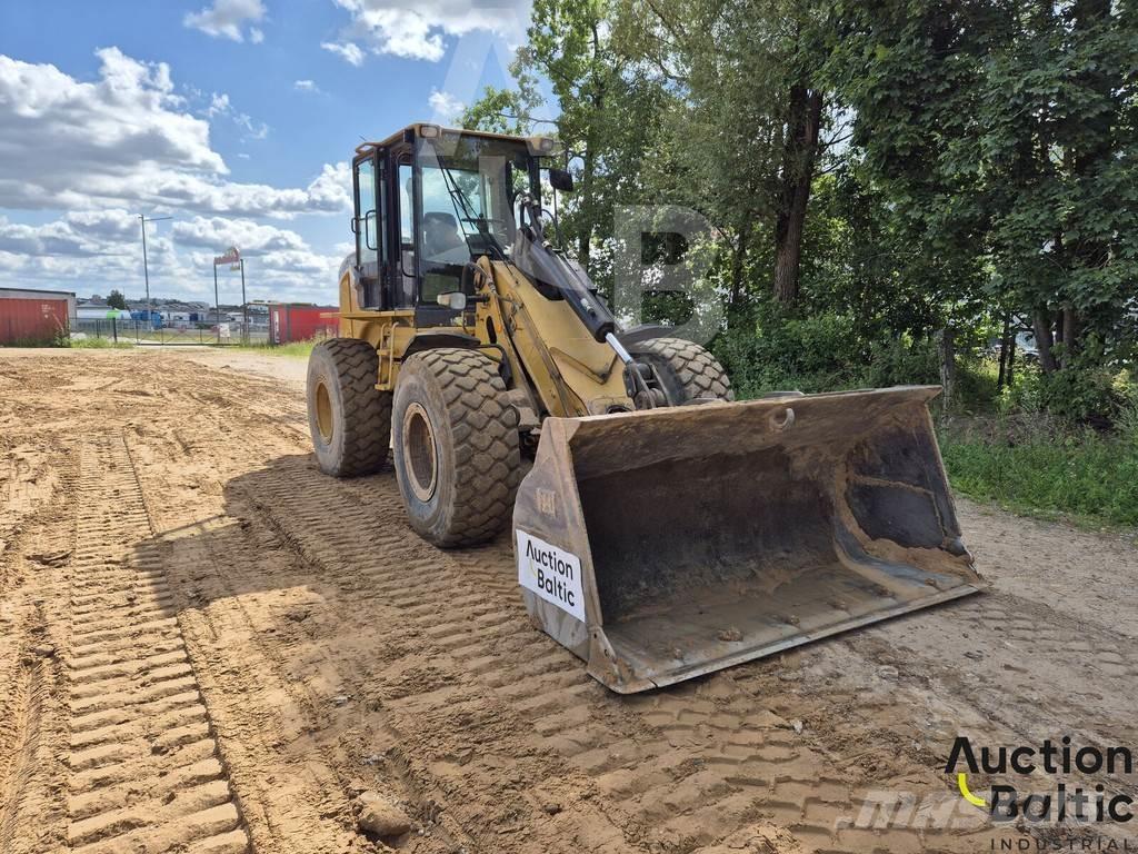 CAT 930 H Naudoti ratiniai krautuvai