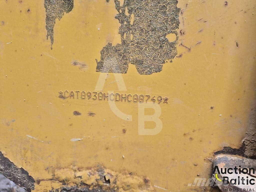 CAT 930 H Naudoti ratiniai krautuvai