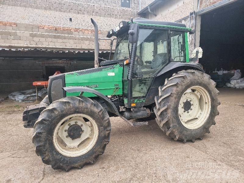 Valtra Valmet 900 Traktoriai