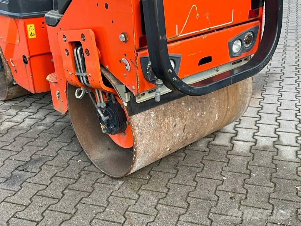 Bomag BW 100 AD-5 Porinių būgnų volai