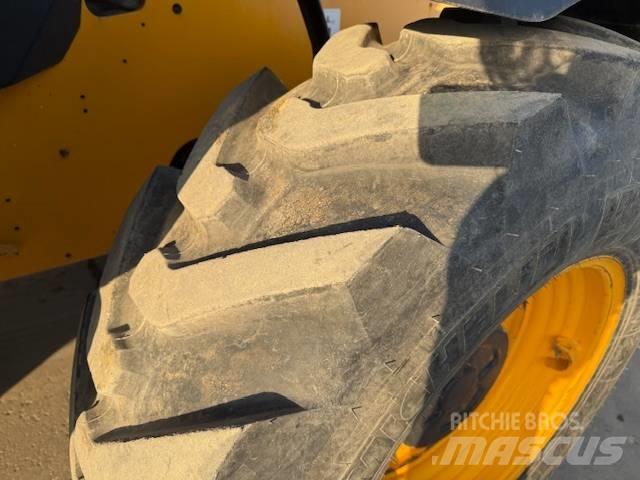 JCB 540-180 Teleskopiniai krautuvai