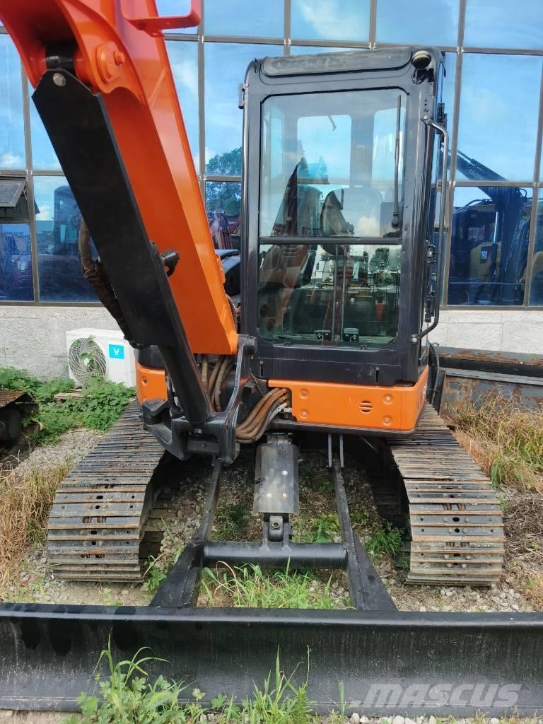 Hitachi ZX 50 U Mini ekskavatoriai < 7 t