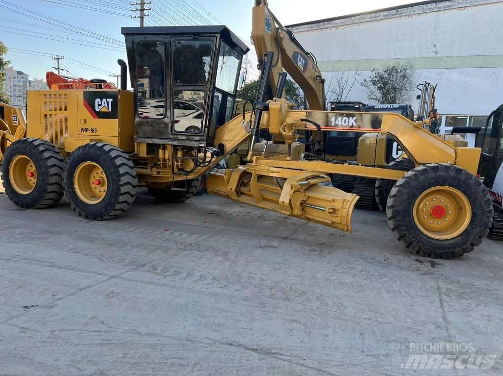 CAT 140K Greideriai