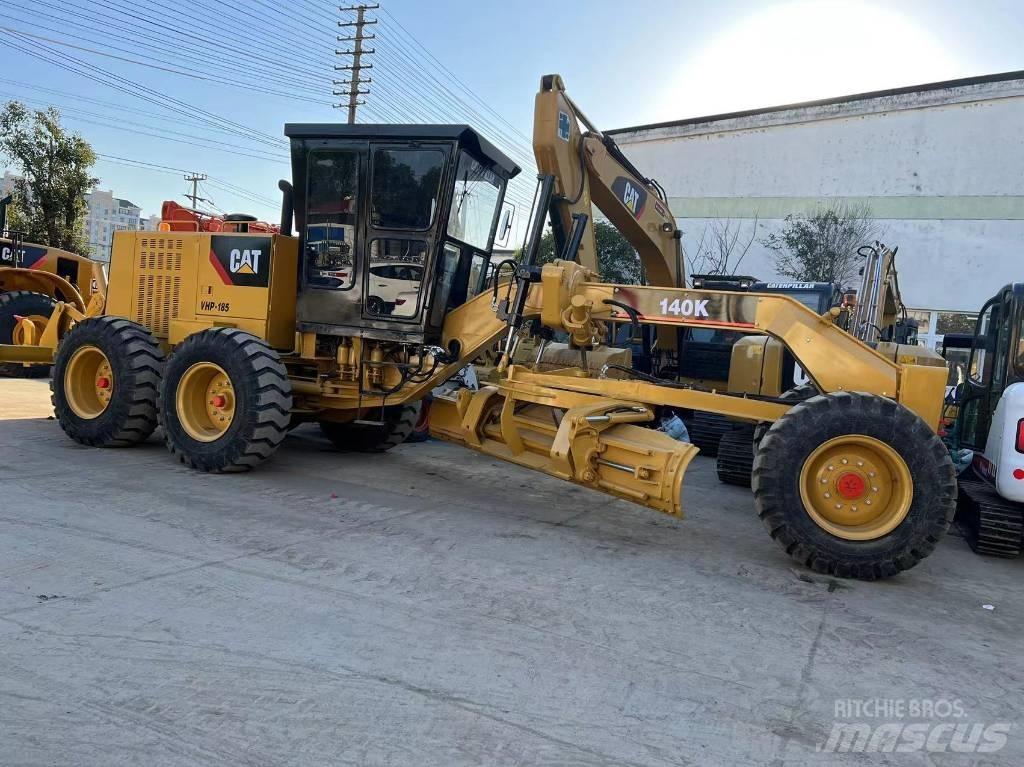 CAT 140K Greideriai