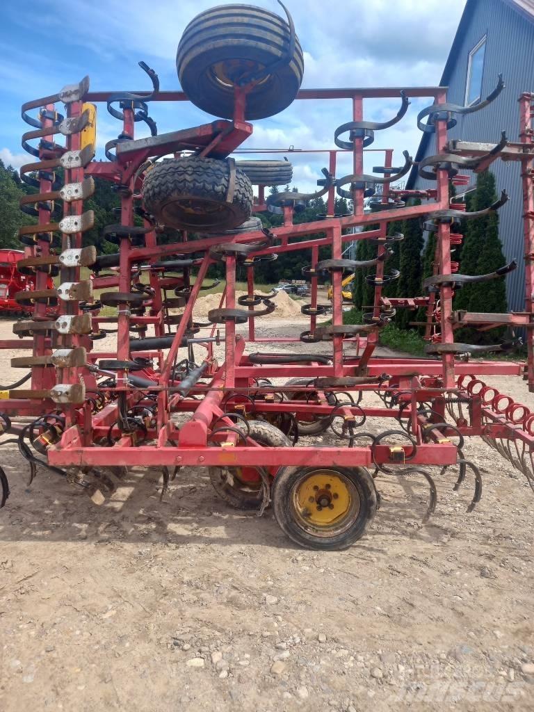 Väderstad NZ 600 Kultivatoriai