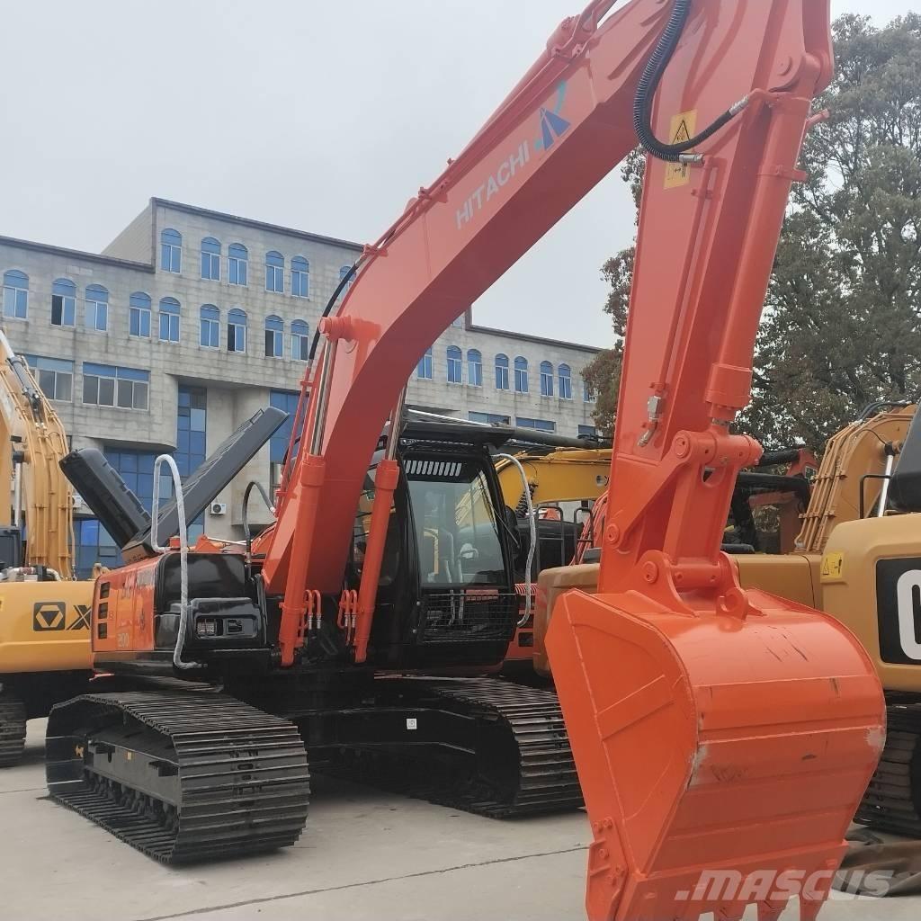 Hitachi ZX 200 Vikšriniai ekskavatoriai