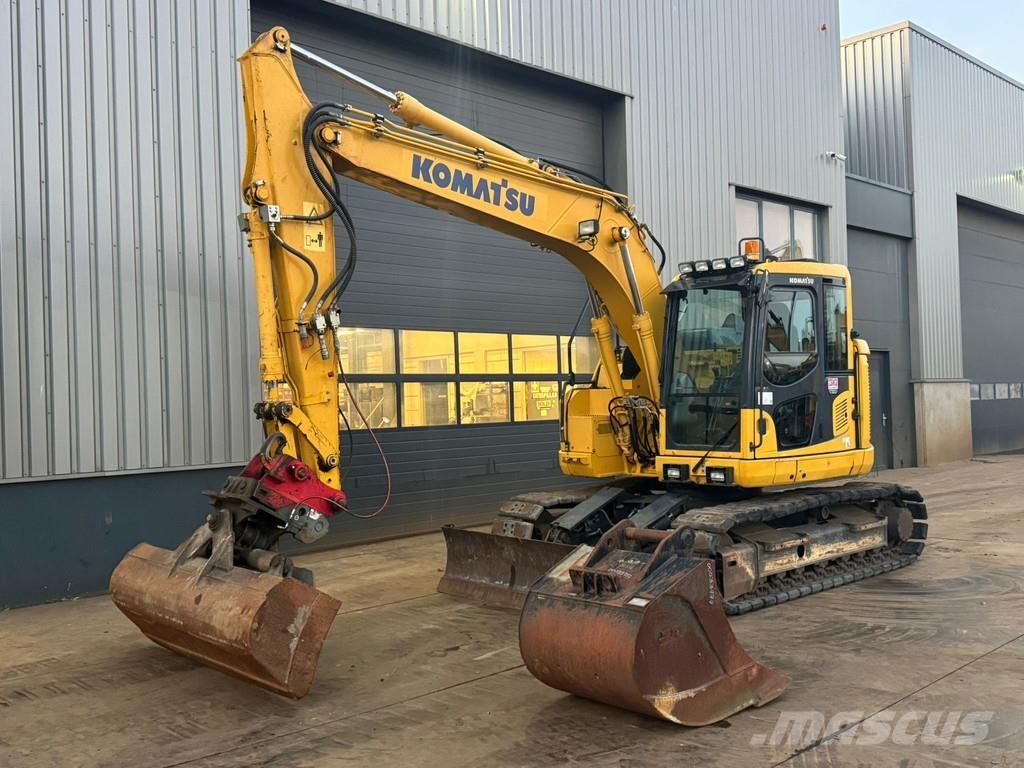 Komatsu PC138-11 Vikšriniai ekskavatoriai