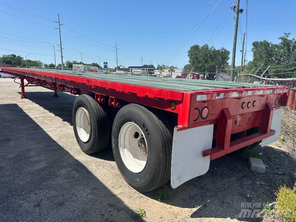 Fruehauf Flatbed Platformos / Pakrovimas iš šono