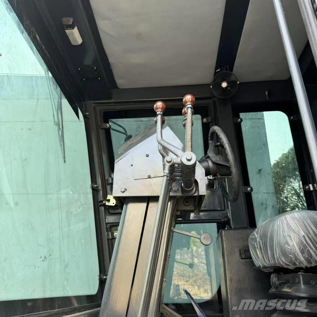 CAT 140 G Greideriai