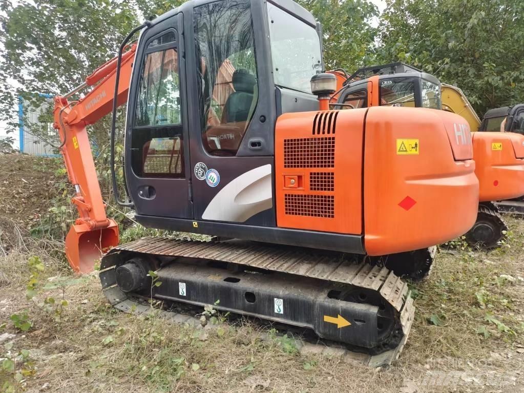 Hitachi ZX 70 Vidutinės galios ekskavatoriai 7-12 t