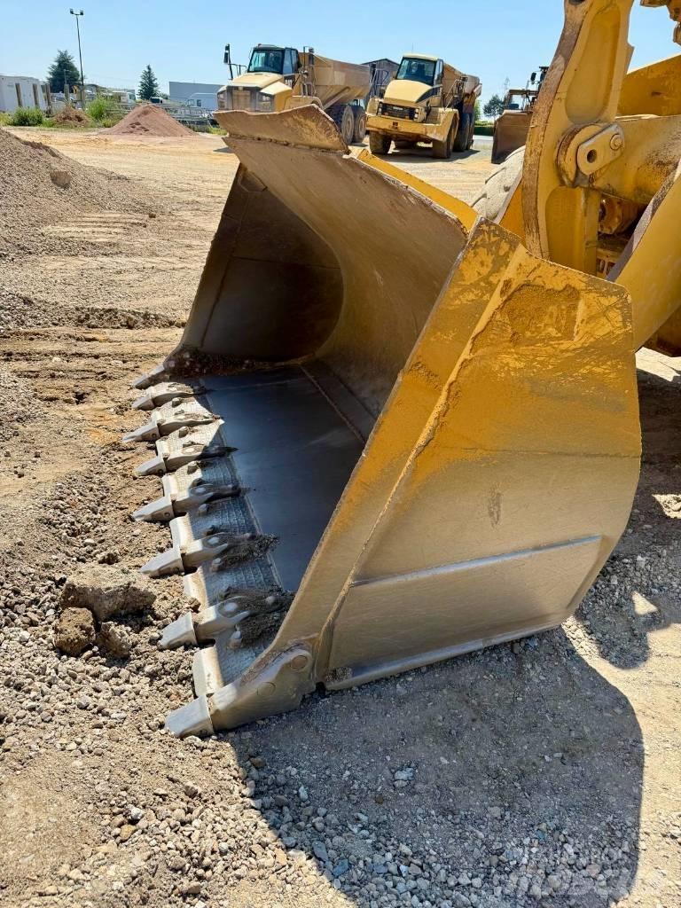 CAT 966 G Naudoti ratiniai krautuvai