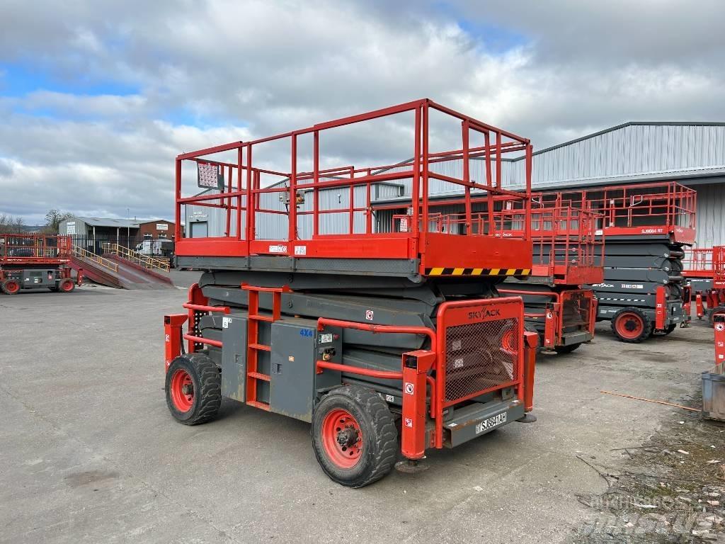SkyJack SJ 8841 RT Žirkliniai keltuvai