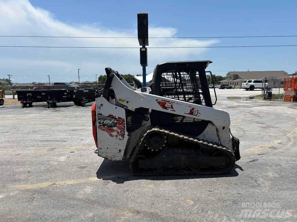 Bobcat T64 Krautuvai su šoniniu pasukimu