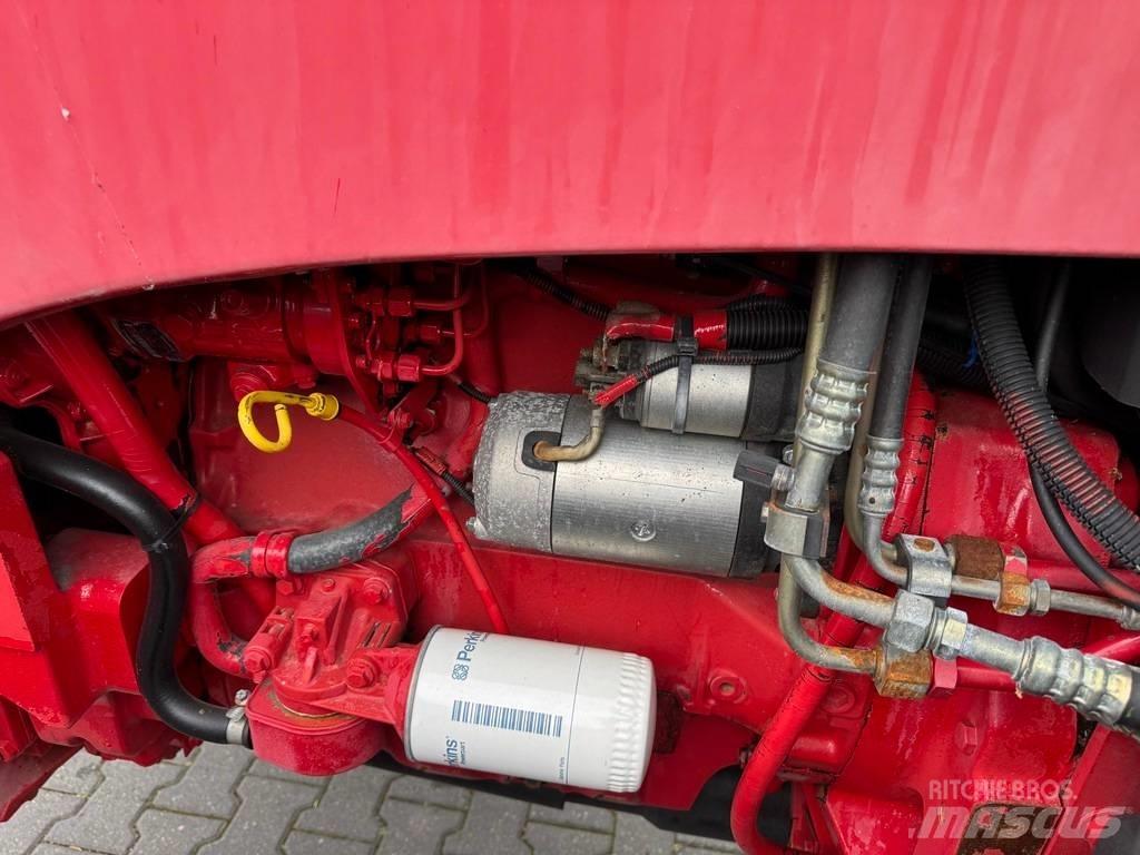 McCormick MC100 Traktoriai