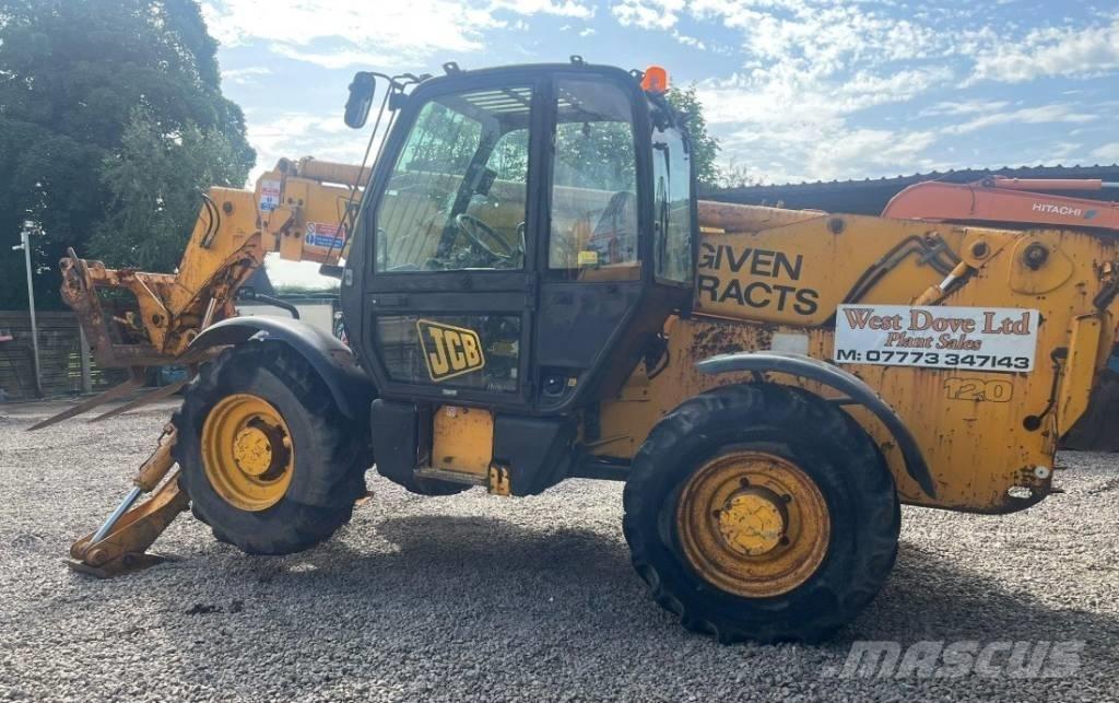 JCB 532-120 Teleskopiniai krautuvai