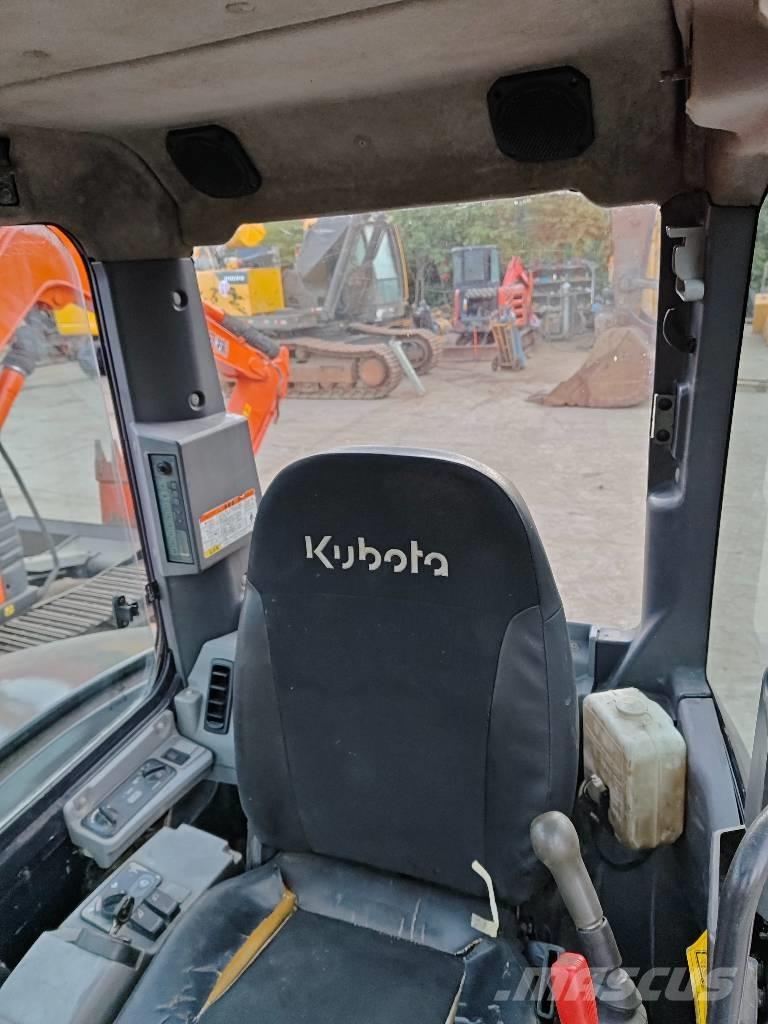Kubota KX165-5 Vikšriniai ekskavatoriai