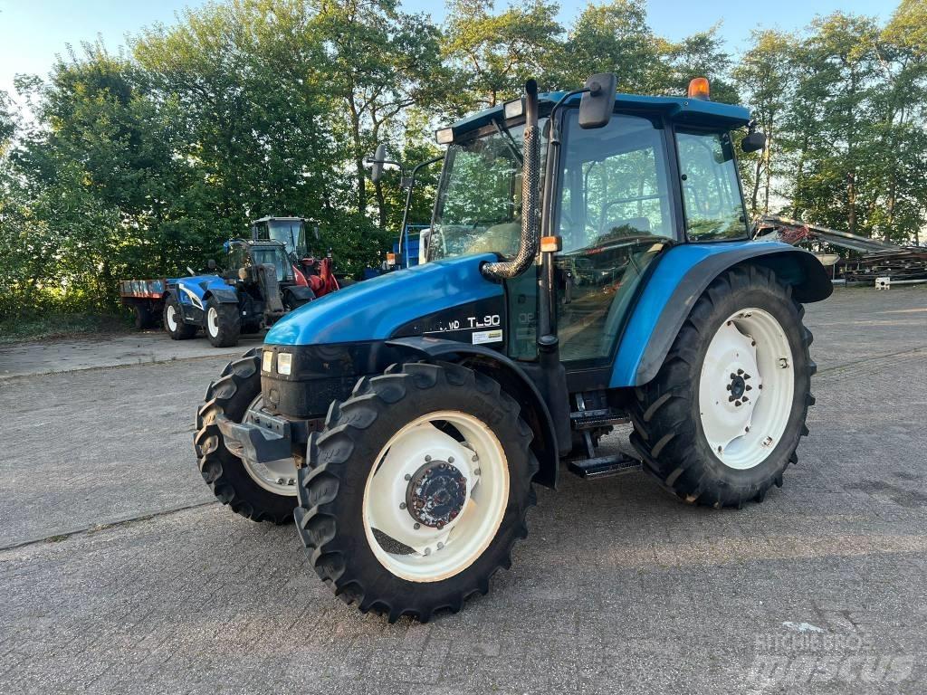 New Holland TL 90 Traktoriai