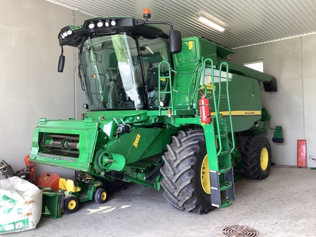 John Deere W540 Derliaus nuėmimo kombainai