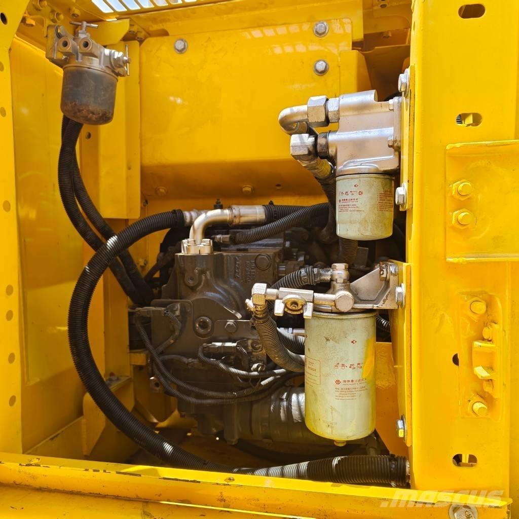 Komatsu PC 130 LC Vikšriniai ekskavatoriai