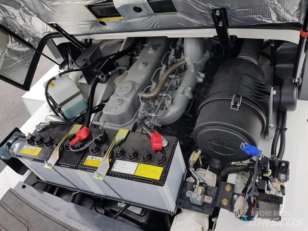 TCM FD70Z8 Dyzeliniai krautuvai