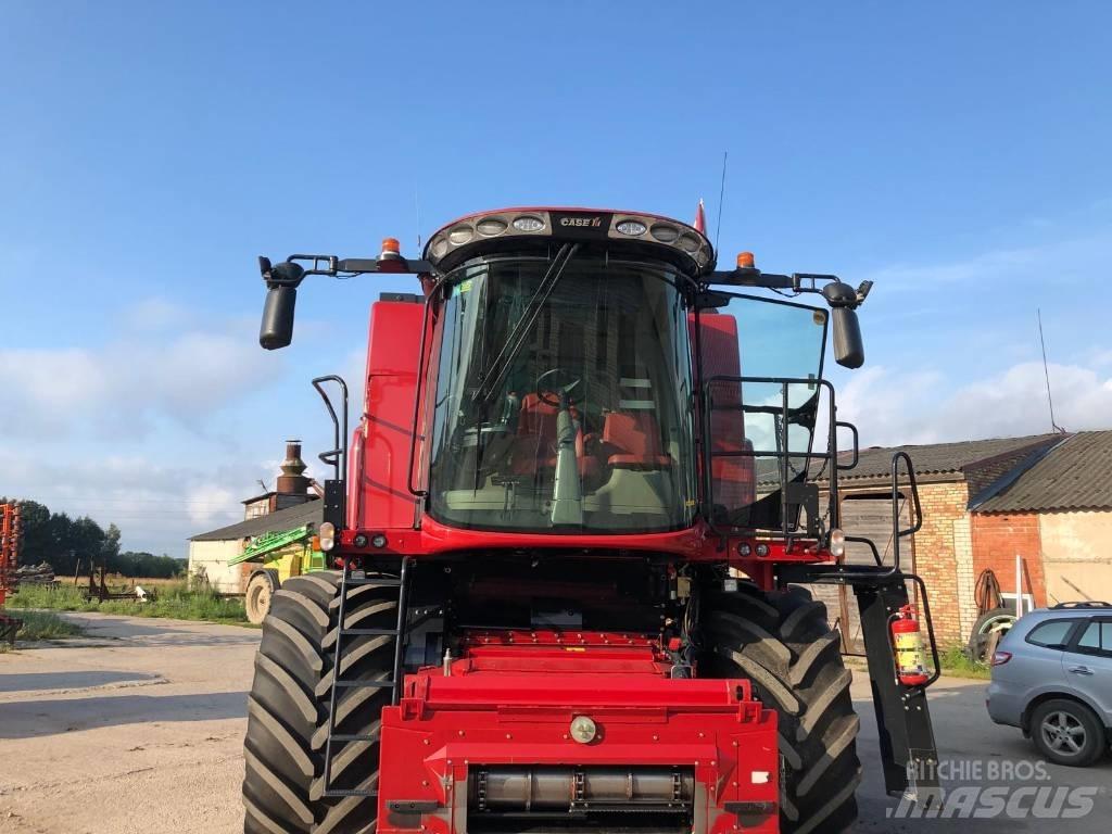 CASE AF7150 Derliaus nuėmimo kombainai