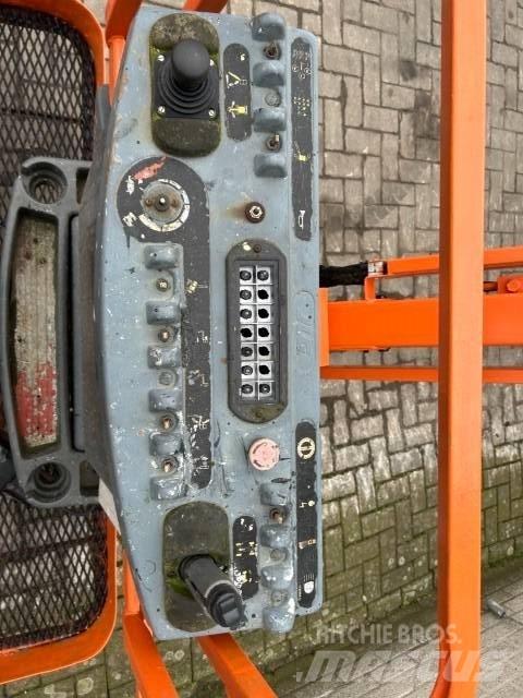 JLG 450 AJ Alkūniniai keltuvai