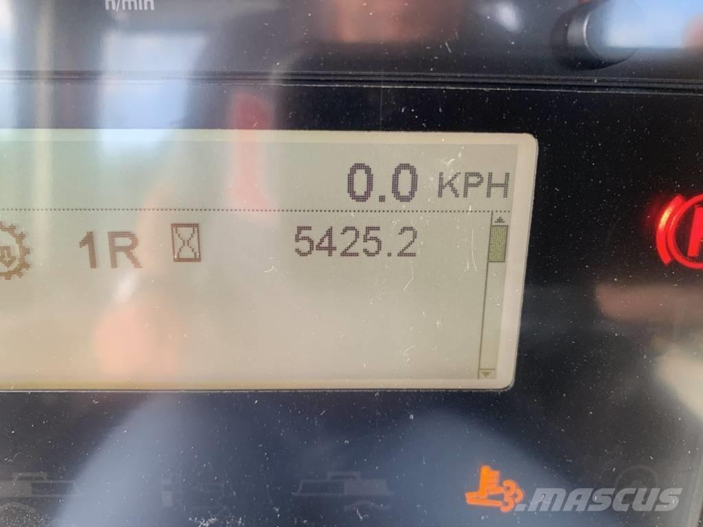 CAT 140 M 3 Greideriai