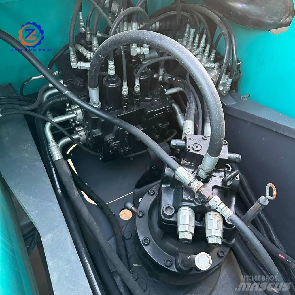 Kobelco SK 200 Vikšriniai ekskavatoriai
