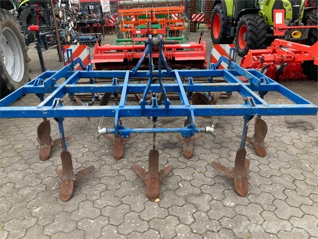 Lemken Smaragd 300 Kultivatoriai