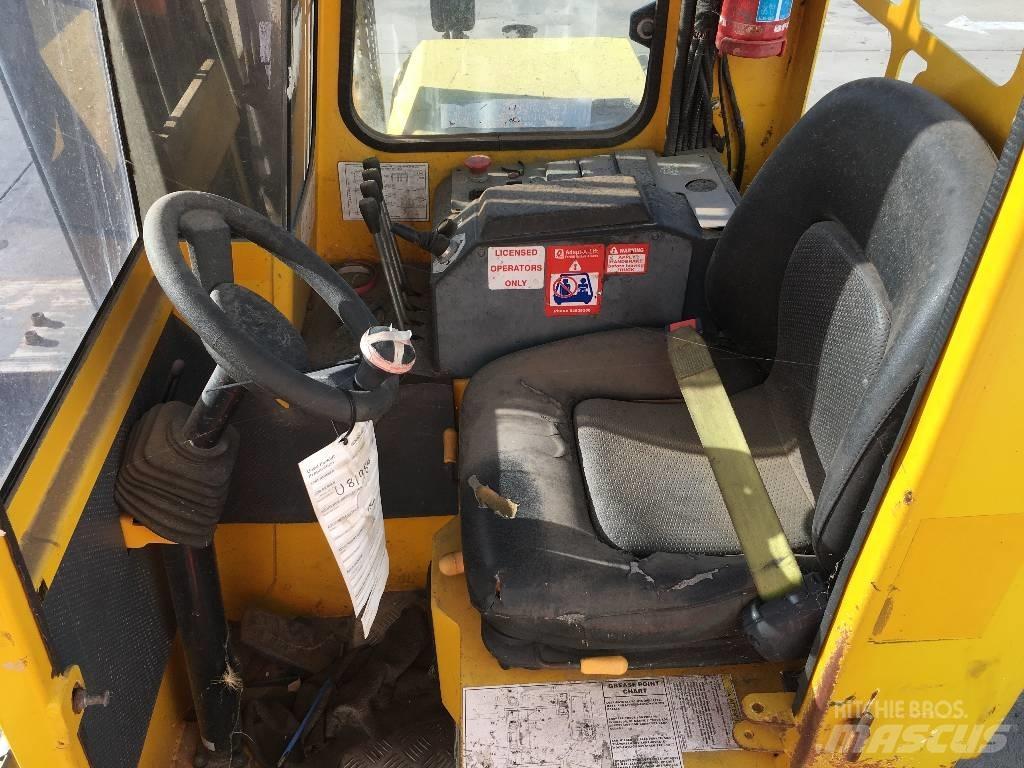 Combilift C 3000 Krautuvai su pakrovimu iš šonų