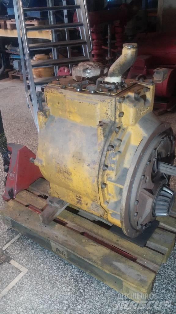 CAT D8K Kiti naudoti statybos komponentai