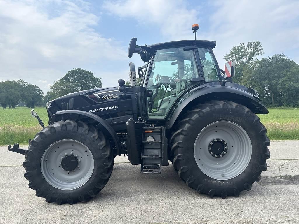 Deutz-Fahr 7250TTV Traktoriai