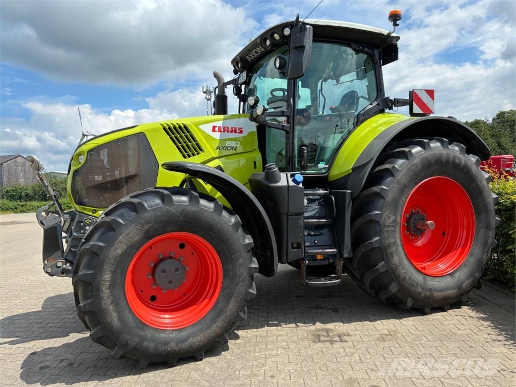 CLAAS Axion 810 CM Traktoriai