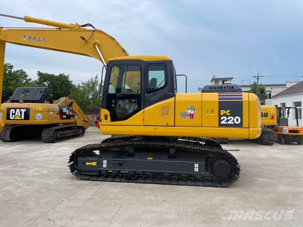 Komatsu pc220-7 Vikšriniai ekskavatoriai