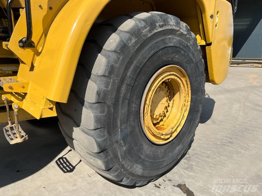 CAT 740 Water Truck Vandens sunkvežimiai