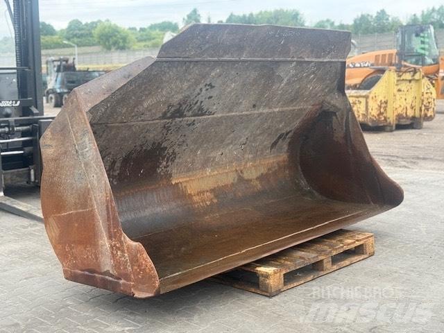 Liebherr L 541 Kaušai