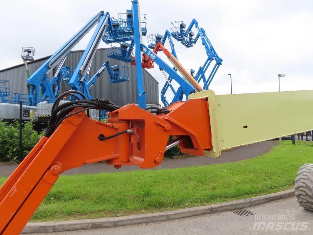 JLG E 600 JP Teleskopiniai keltuvai