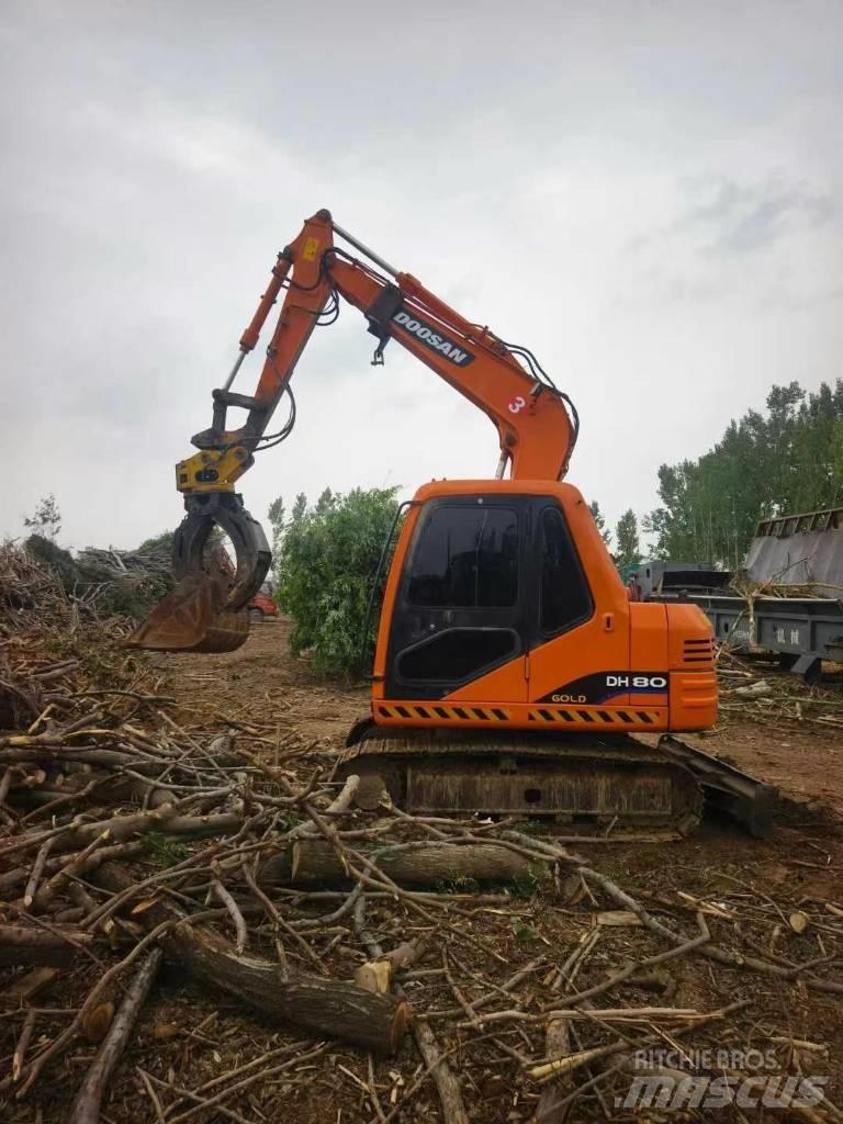 Doosan DH80 Vikšriniai ekskavatoriai