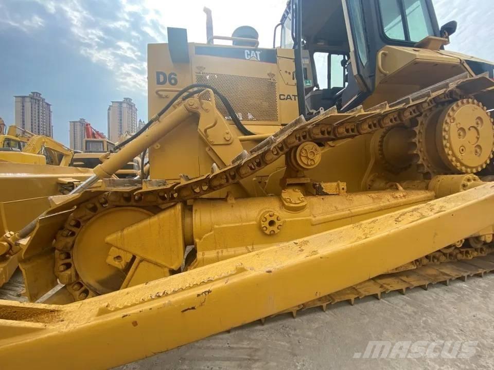 CAT D6R Vikšriniai buldozeriai