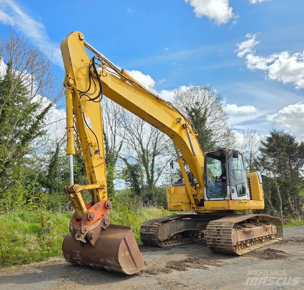 Komatsu PC 228 USLC Vikšriniai ekskavatoriai
