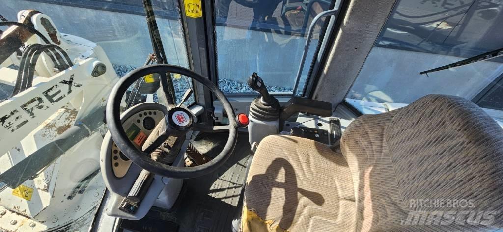 Terex TL 70 S Naudoti ratiniai krautuvai