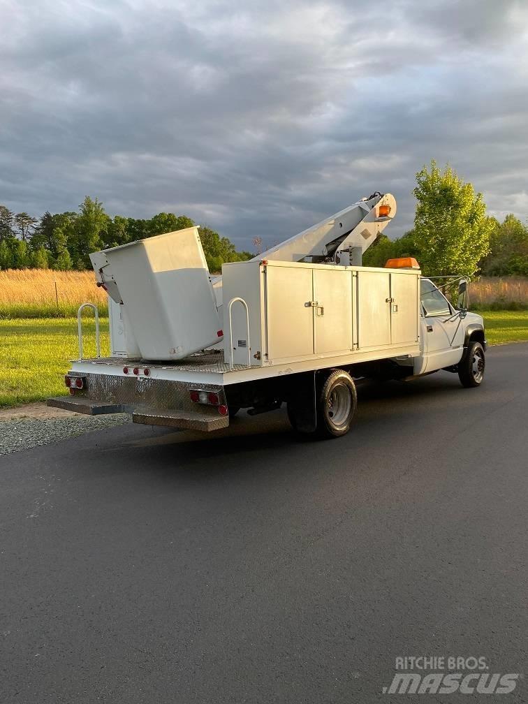 Chevrolet K3500 Pikapai / Bortiniai sunkvežimiai