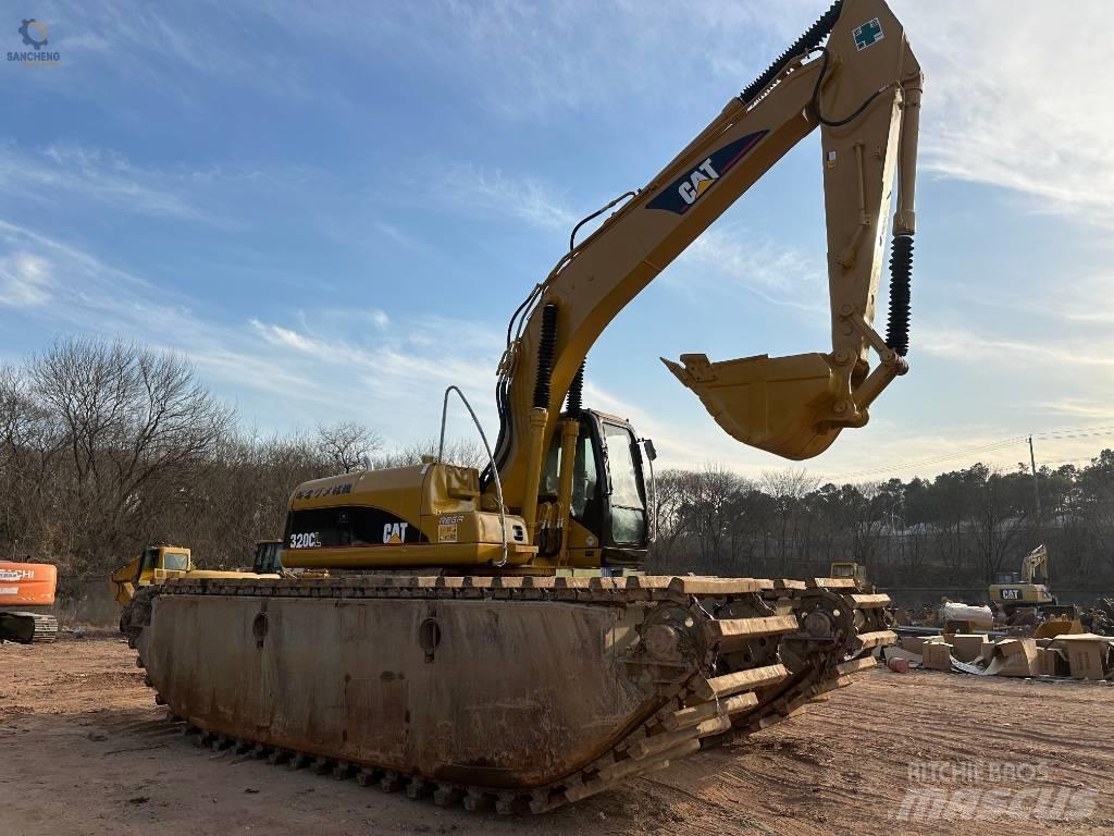 CAT 320 C L Amfibiniai ekskavatoriai