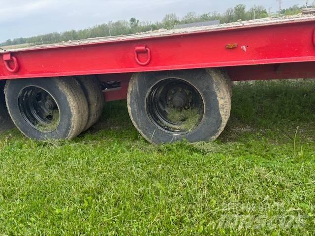 Sterling L 7500 Savivarčių priekabų vilkikai