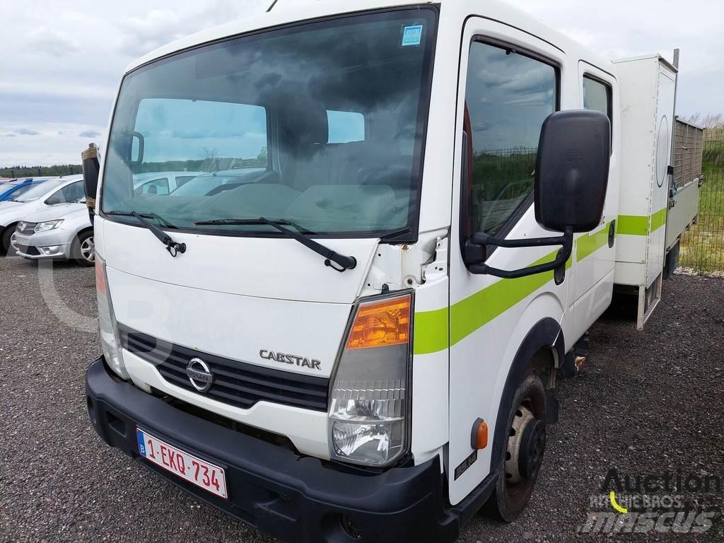 Nissan Cabstar Pikapai / Bortiniai sunkvežimiai