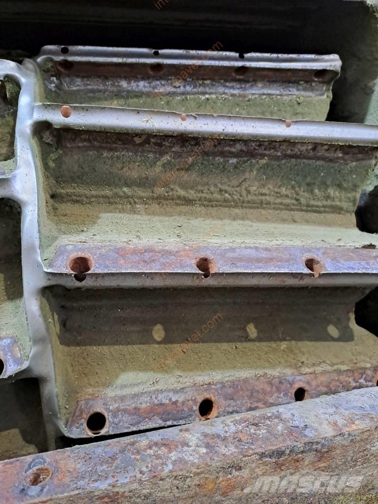 CLAAS Jaguar 850 Pašarų ruošimo technika