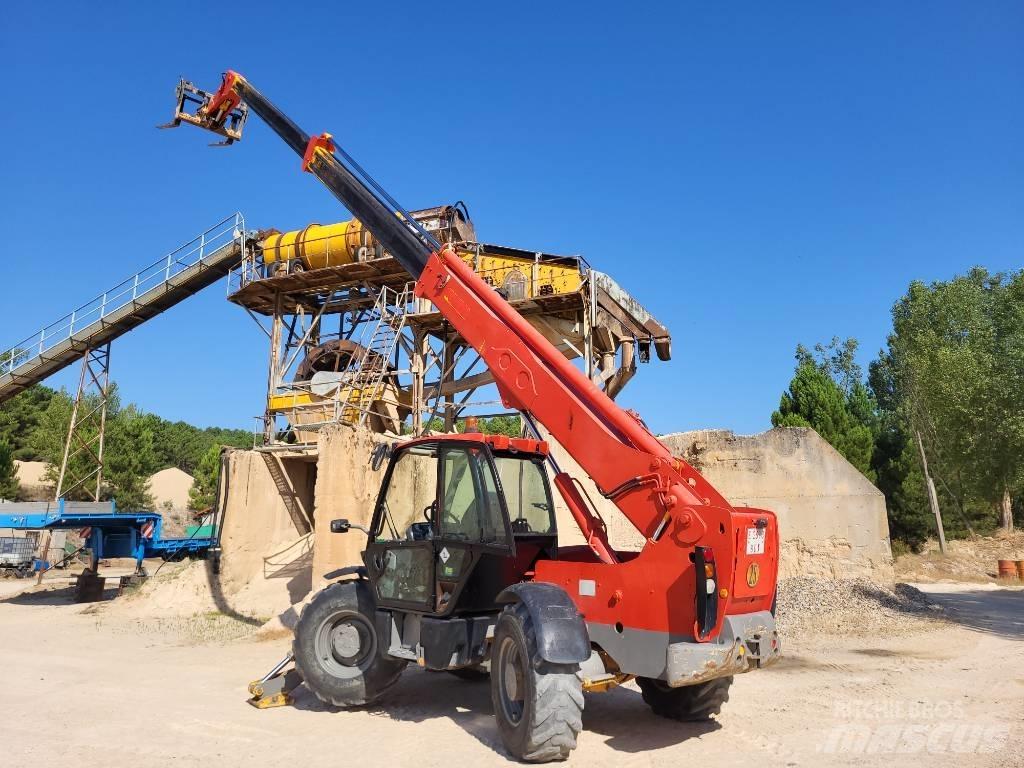 JCB 535-140 535-140 Teleskopiniai krautuvai