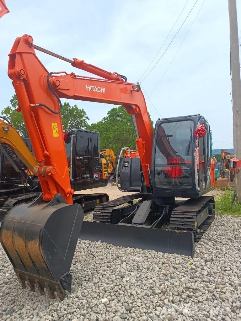 Hitachi ZX 70 Vikšriniai ekskavatoriai