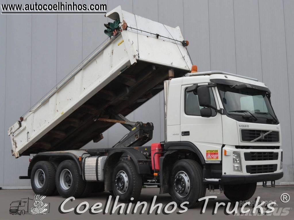 Volvo FM 440  //  8x4 Savivarčių priekabų vilkikai